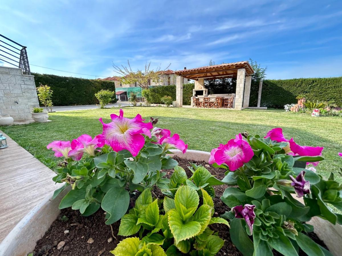 My Bright House Villa อาฟิโตส ภายนอก รูปภาพ